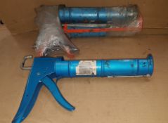 4 Caulking guns Caulking guns for mastic, fillers etc. used