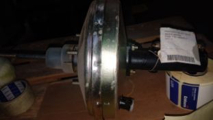 Vacuum assist servo trailer brake Used with hydraulic brakes on car trailer Unused
