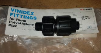 140 Vinidex Plasson 7022 Poly pipe fittings 19mm - 12 mm Unused