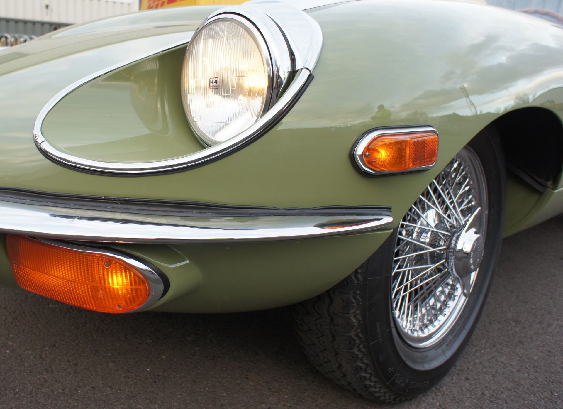 1970 JAGUAR E TYPE SERIES 2 OTS BARE METAL RESTORATION - Image 9 of 38