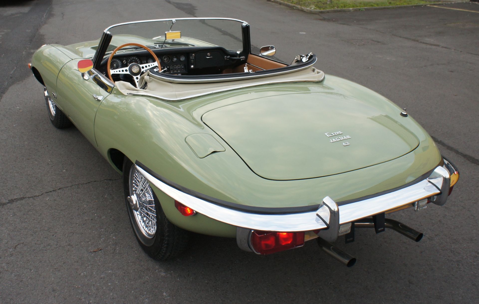 1970 JAGUAR E TYPE SERIES 2 OTS BARE METAL RESTORATION - Image 4 of 38