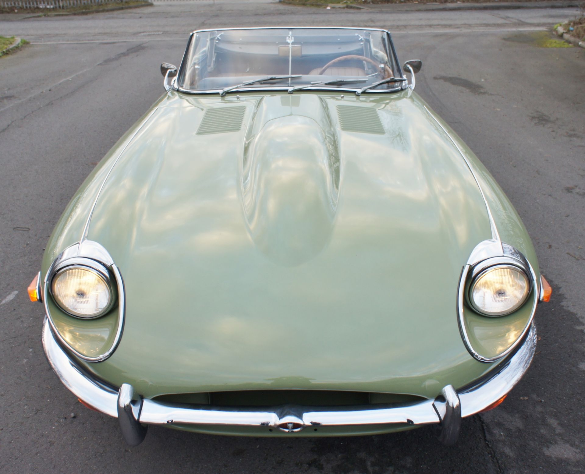 1970 JAGUAR E TYPE SERIES 2 OTS BARE METAL RESTORATION - Image 2 of 38