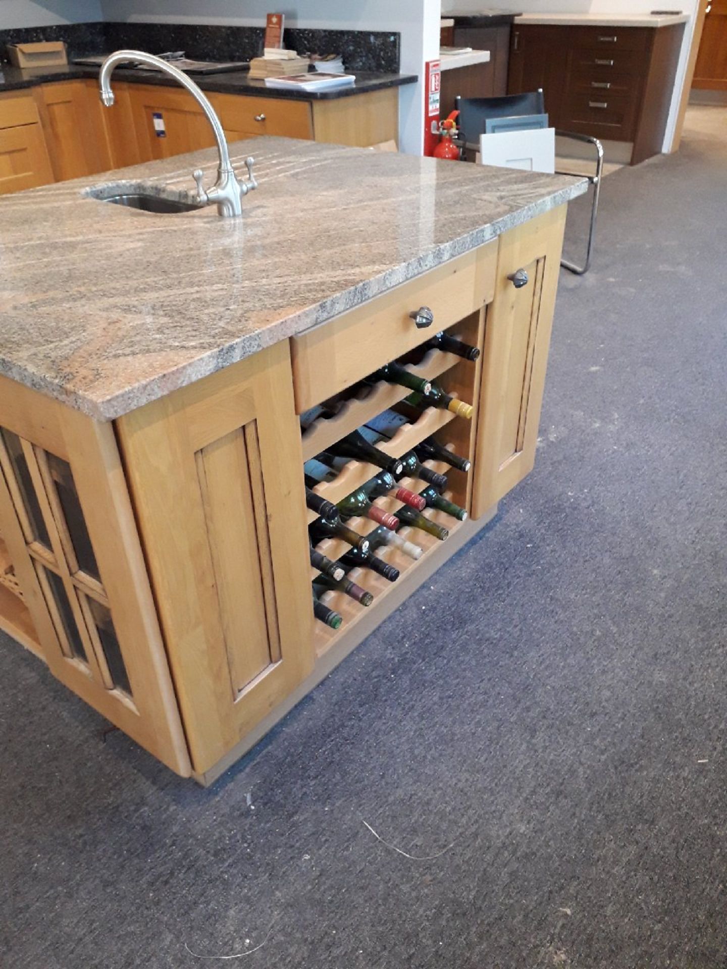 Oak/Grey Granite Topped Island Unit 1280x908 with - Image 4 of 4