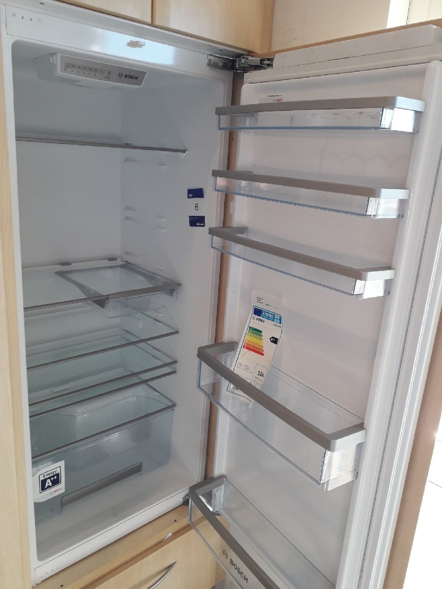 Bosch KIR24A65 Integrated In Column fridge 550mm w