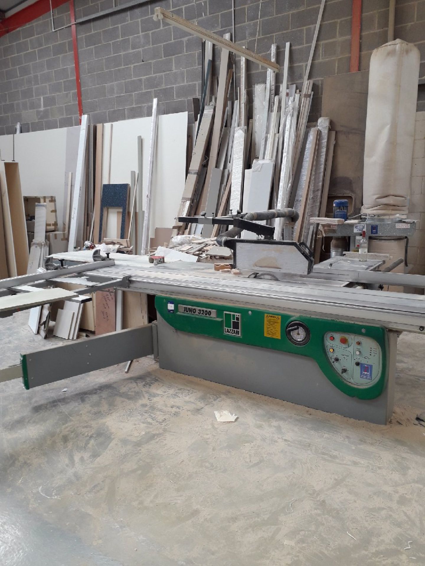 Lazzari Juno 3200 Sliding Table Saw serial number