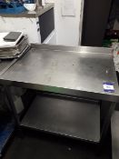 Stainless steel 2-shelf table 900mm x 700mm