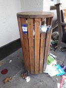 Wooden dustbin