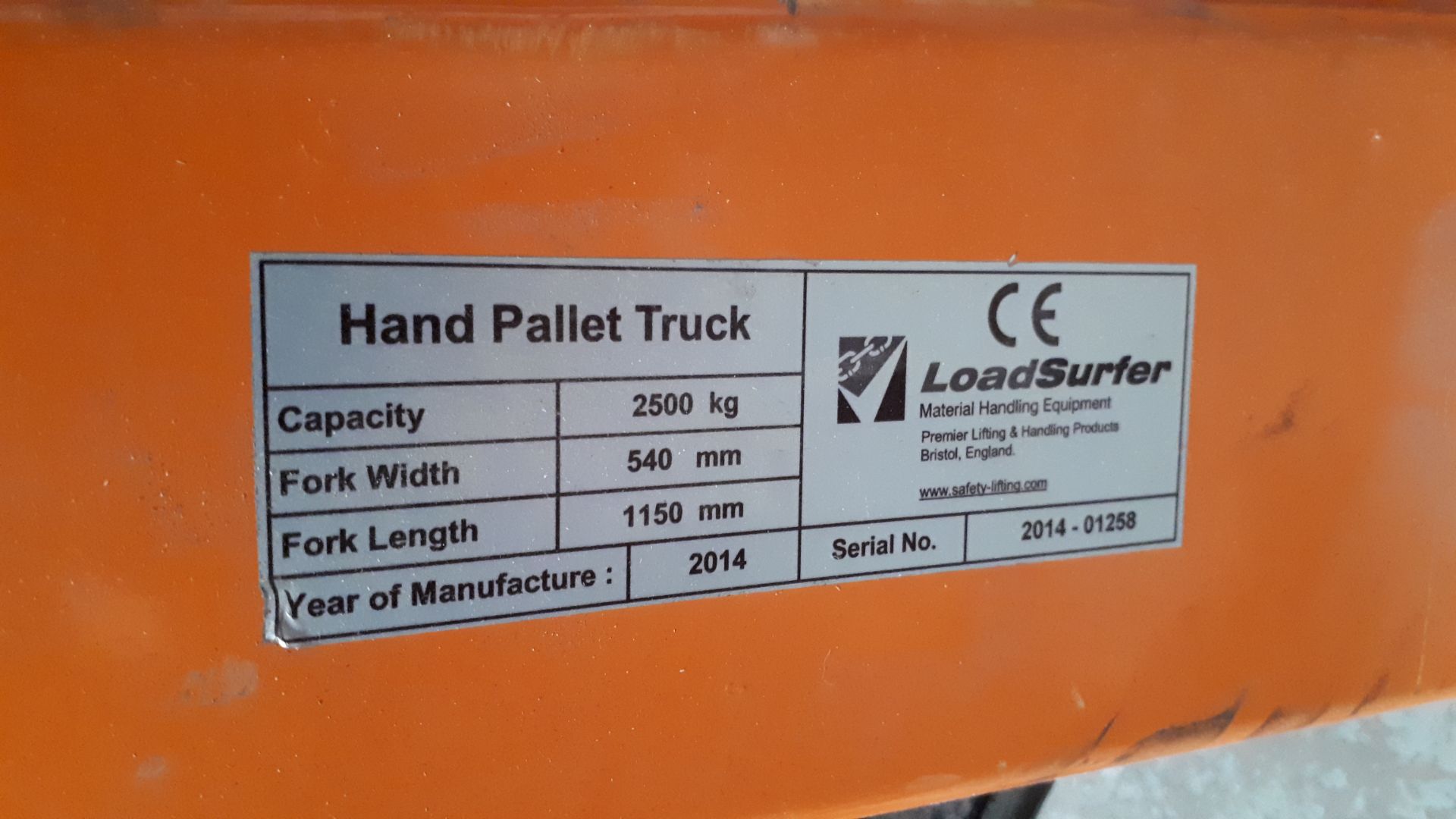 Load Surfer 2500KG hand hydraulic pallet truck - Image 2 of 2