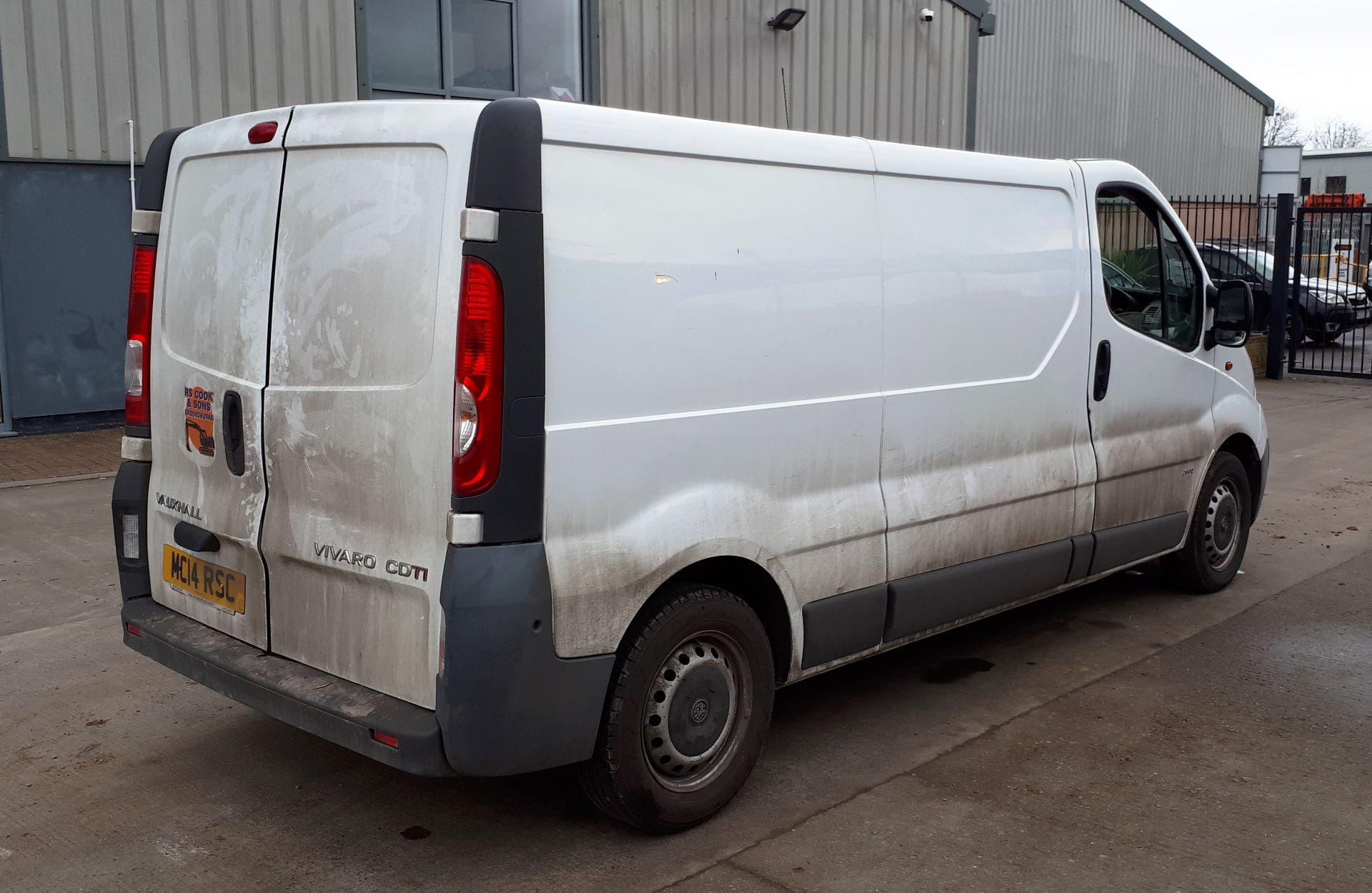 Vauxhall Vivaro 2900 CDTI LWB Panel Van, registration MC14 RSC, first registered 16 April 2014, V5 - Image 5 of 11