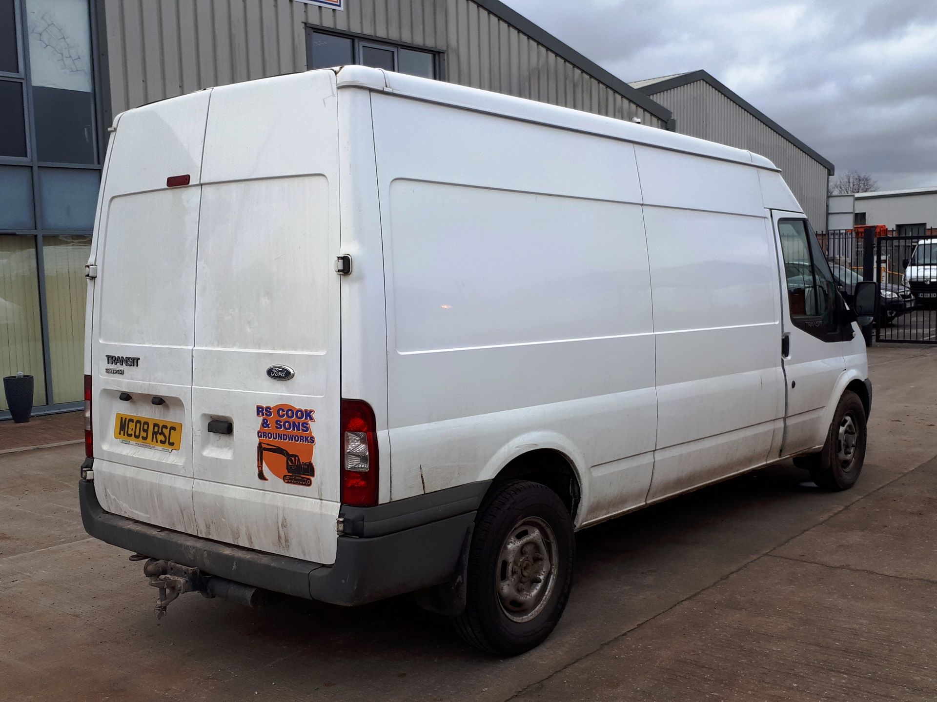 Ford Transit 100 T350L RWD Panel Van, registration MC09 RSC, first registered 31 January 2011, V5 - Image 5 of 12