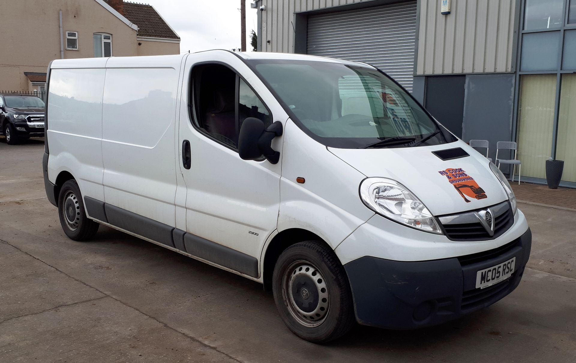 Vauxhall Vivaro 2900 CDTI LWB Panel Van, registration MC05 RSC, first registered 27 May 2014, V5 - Image 6 of 11