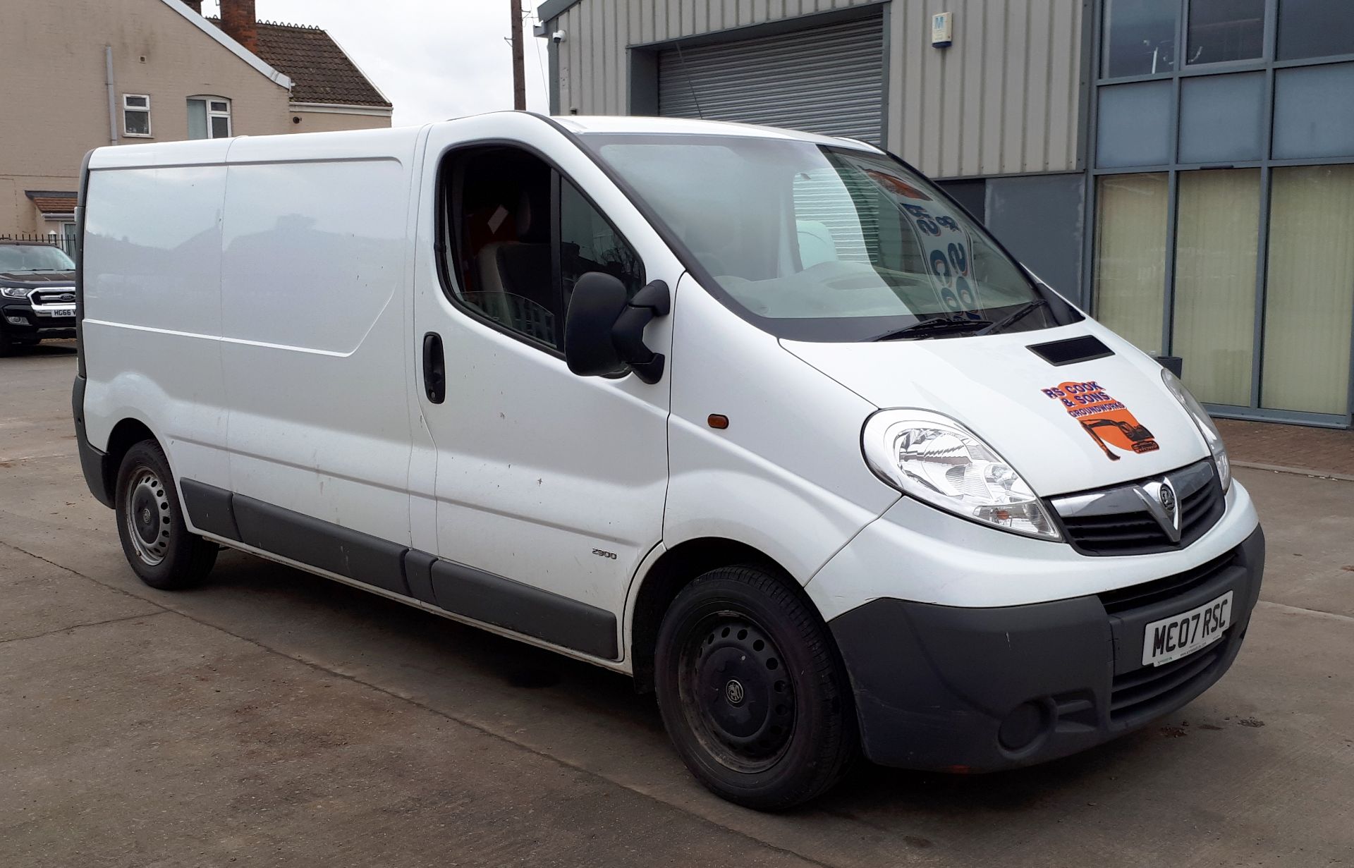 Vauxhall Vivaro 2900 CDTI LWB Panel Van, registration MC07 RSC, first registered 22 May 2014, V5 - Image 6 of 12