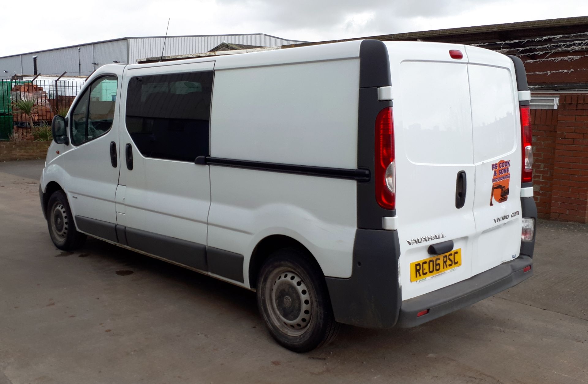 Vauxhall Vivaro 2900 CDTI LWB Panel Van, registration RC06 RSC, first registered 19 May 2014, V5 - Image 3 of 12