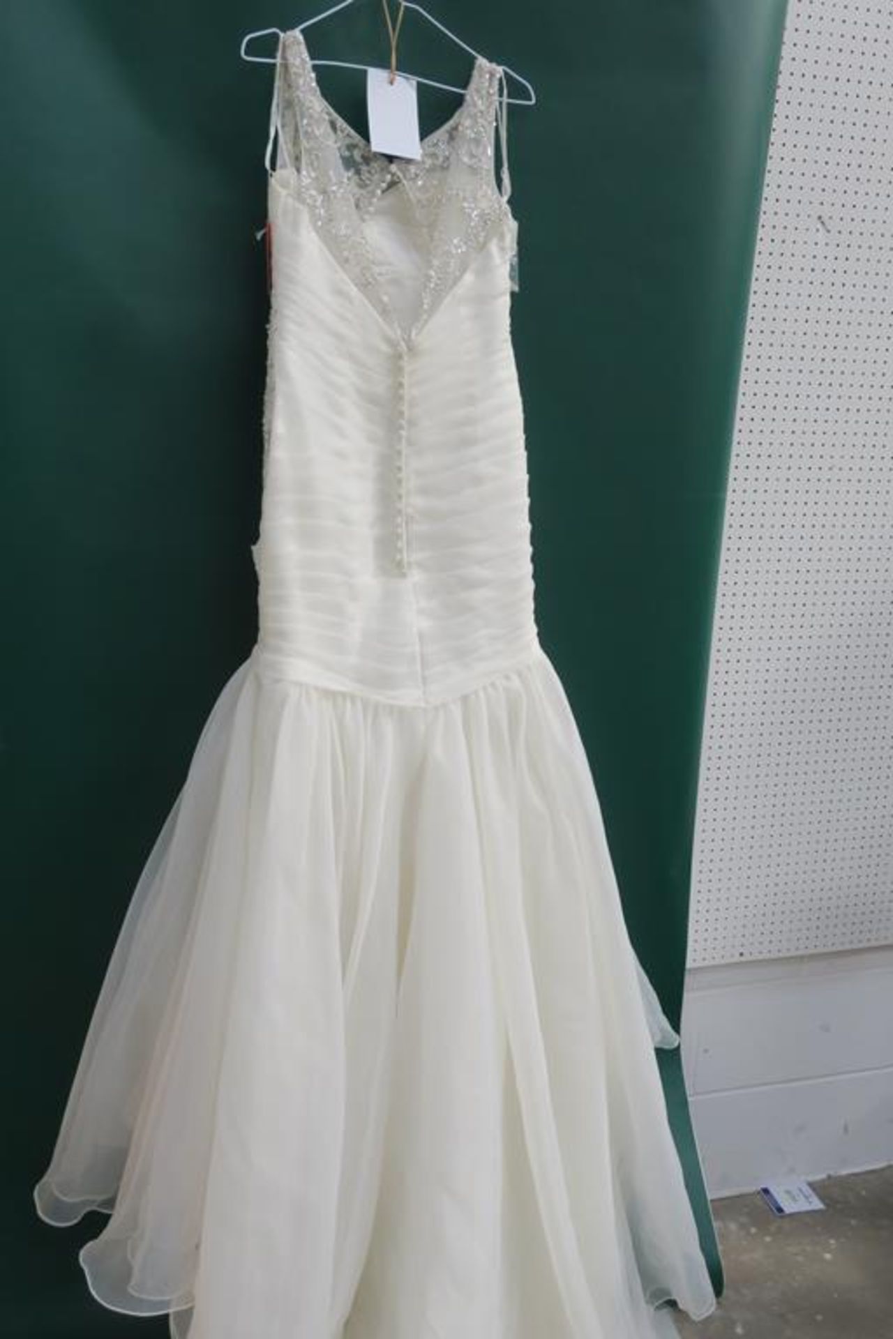 * Romantica Collections Wedding Dress UK Size 12 (RRP £940) - Image 3 of 4