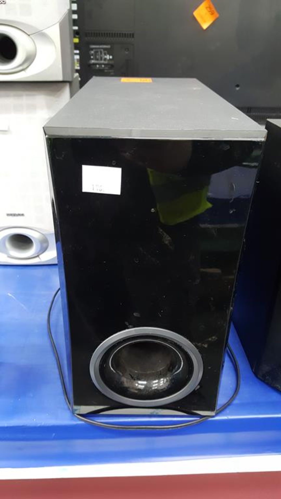 * Six Pairs of Speakers (2 X KH502, 2 X Daewoo, 2 X Mission) - Image 3 of 3