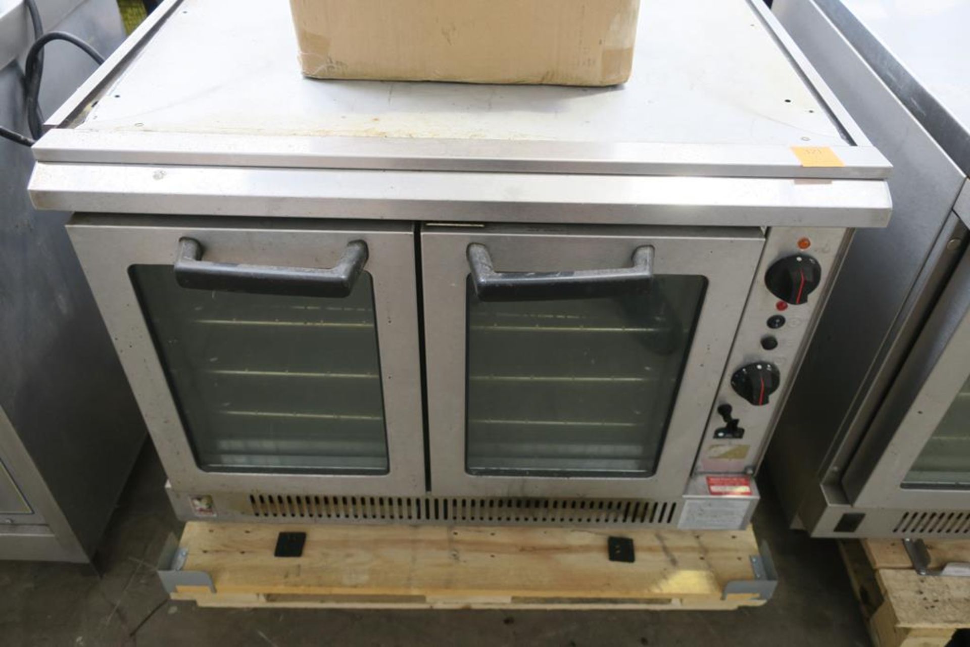 * A Double Falcon G2112/2 Stainless Steel Convection Oven (split down on to two pallets). Please - Image 3 of 3