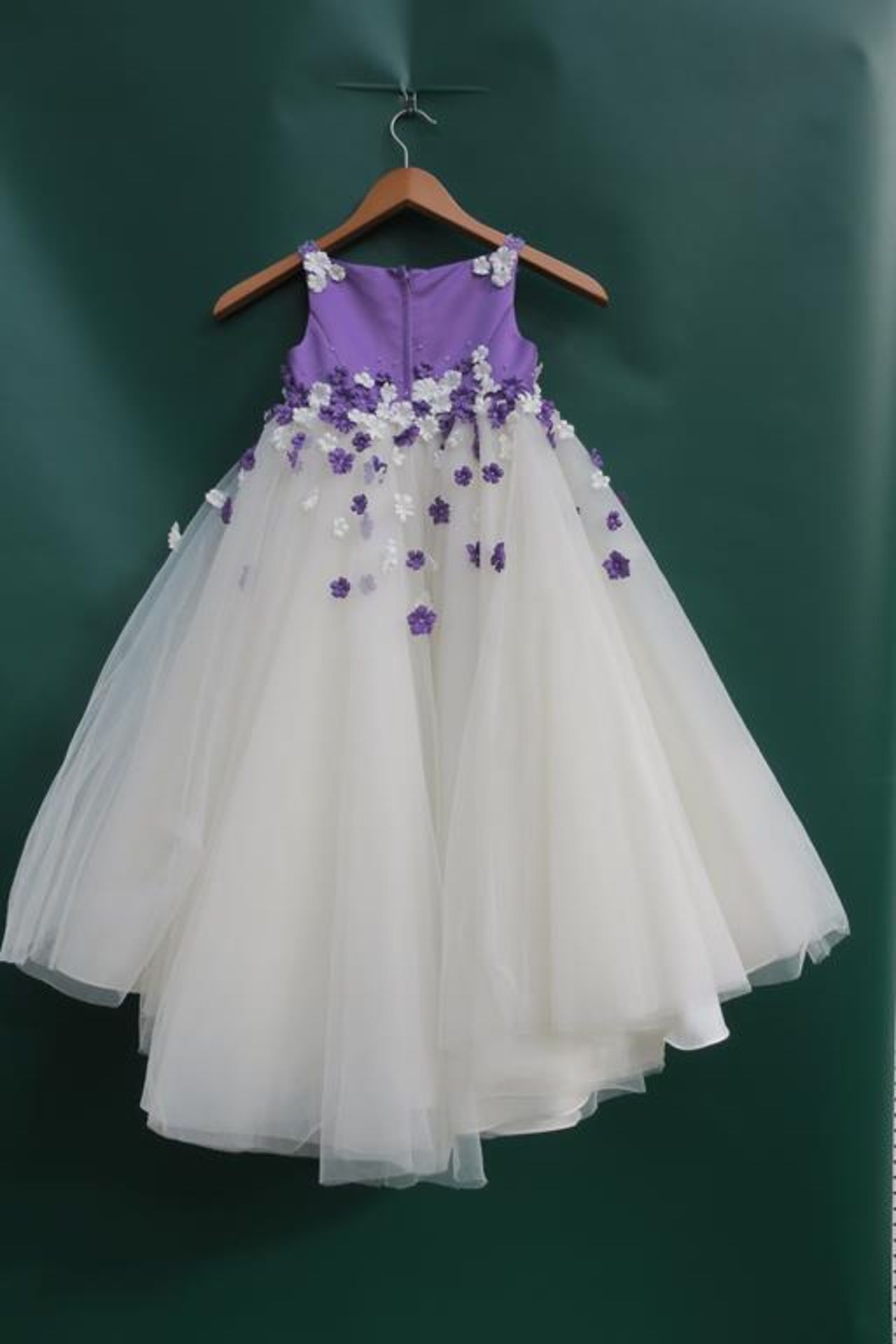* Seven Flower Girl Dresses. Brands to include Romantica and Eden Princess. Labelled Sizes range - Image 2 of 10