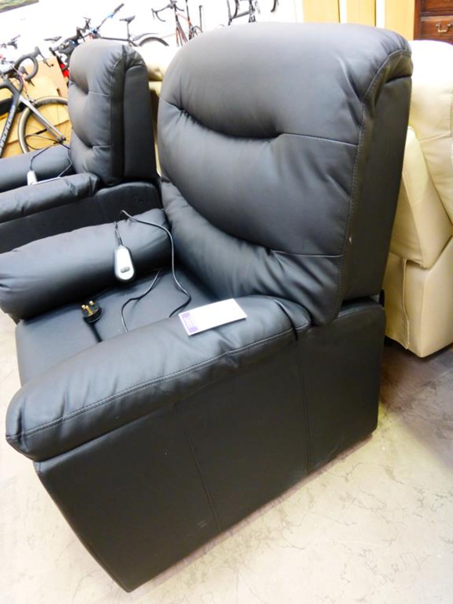 Birlea Regency Rise and Fall Recline Faux Leather Chair with a motorised tilt feature for easy - Image 7 of 7