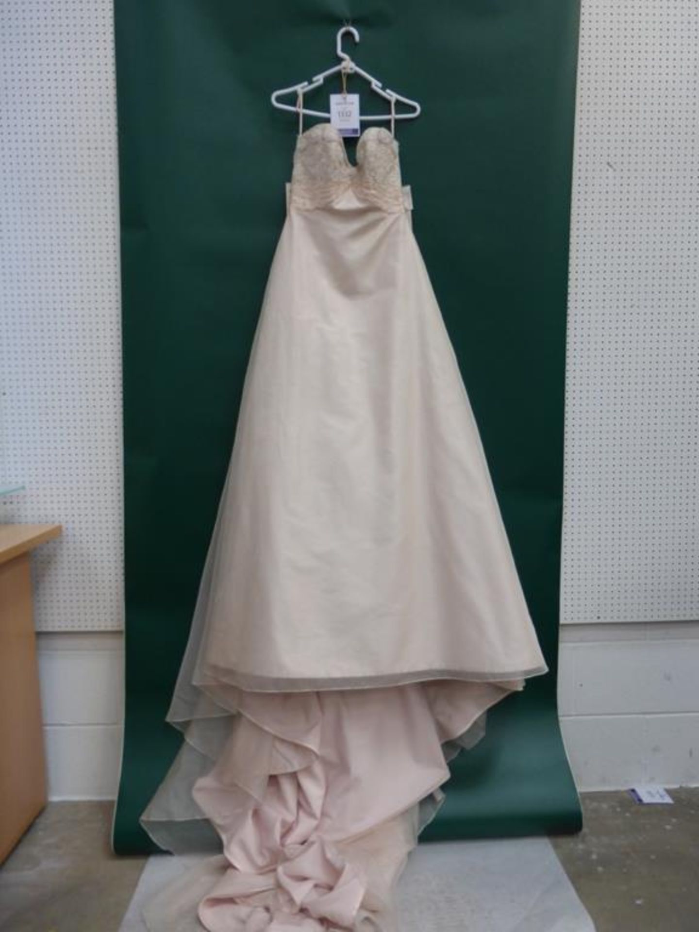 * Maureen Myring Kesterton Wedding Dress UK Size 12 (RRP £1420)