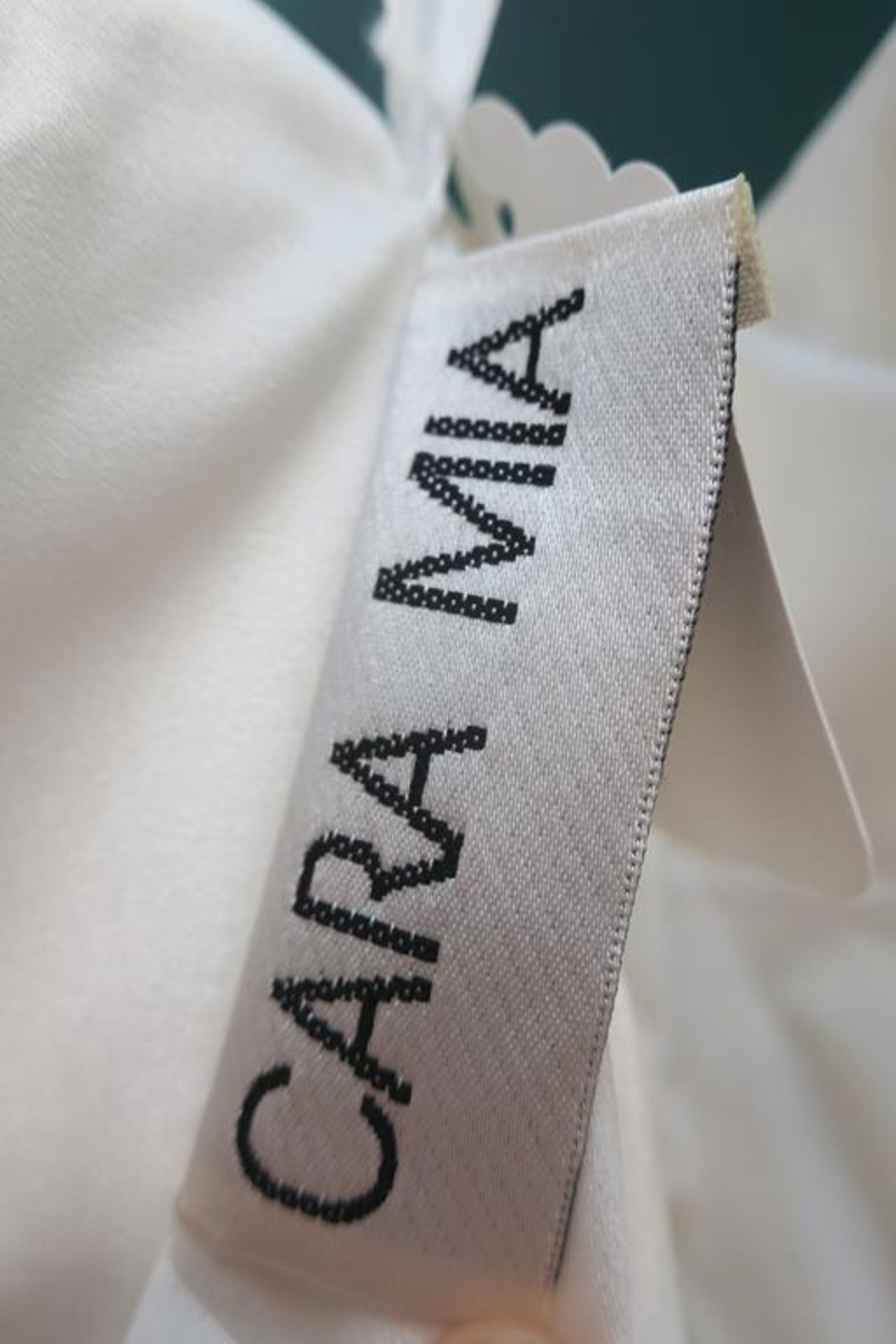 * Cara Mia Wedding Dress Size 18W (RRP £890) - Image 4 of 4