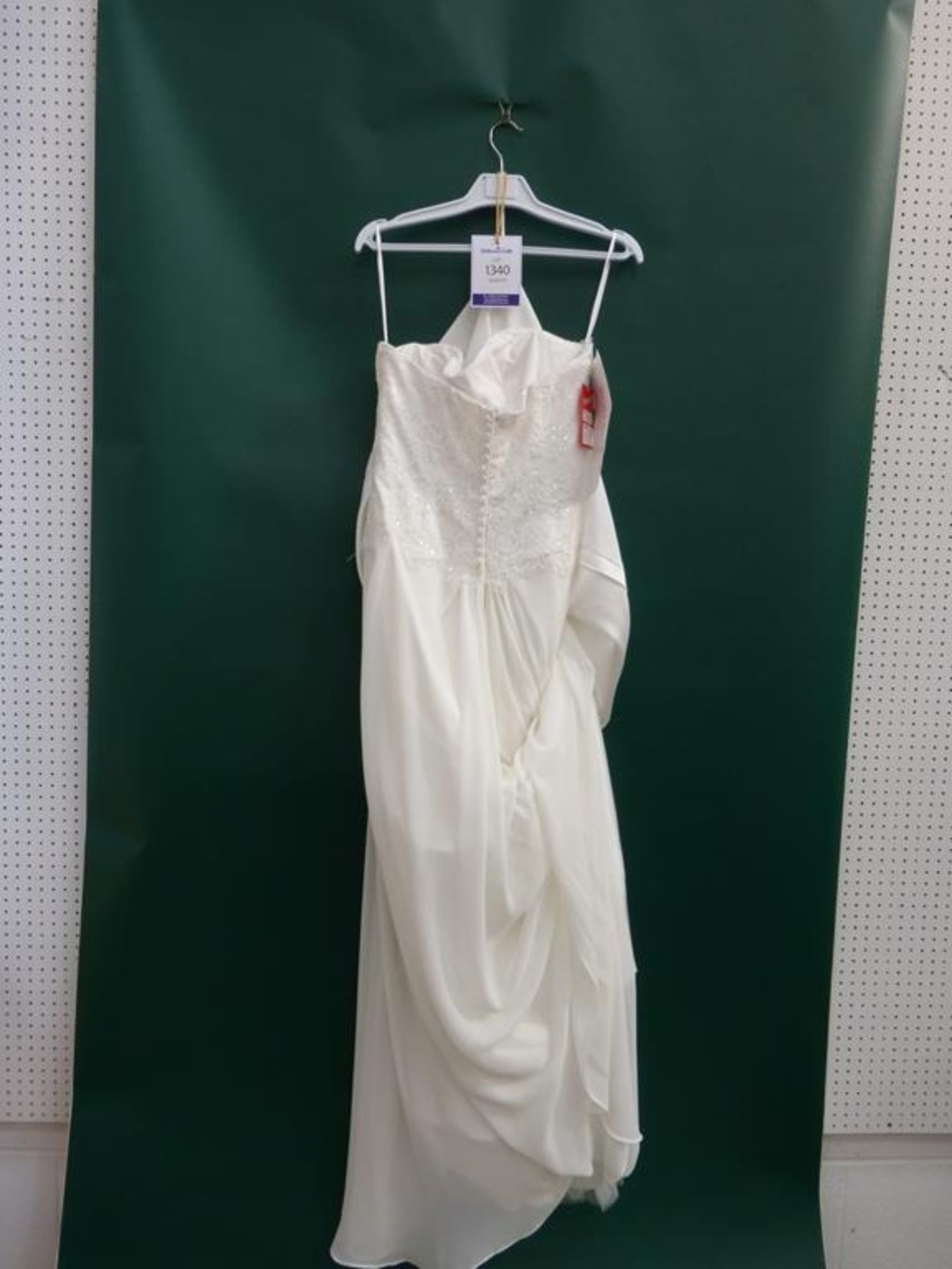 * Romantica Collections Wedding Dress UK Size 12 (RRP £860)