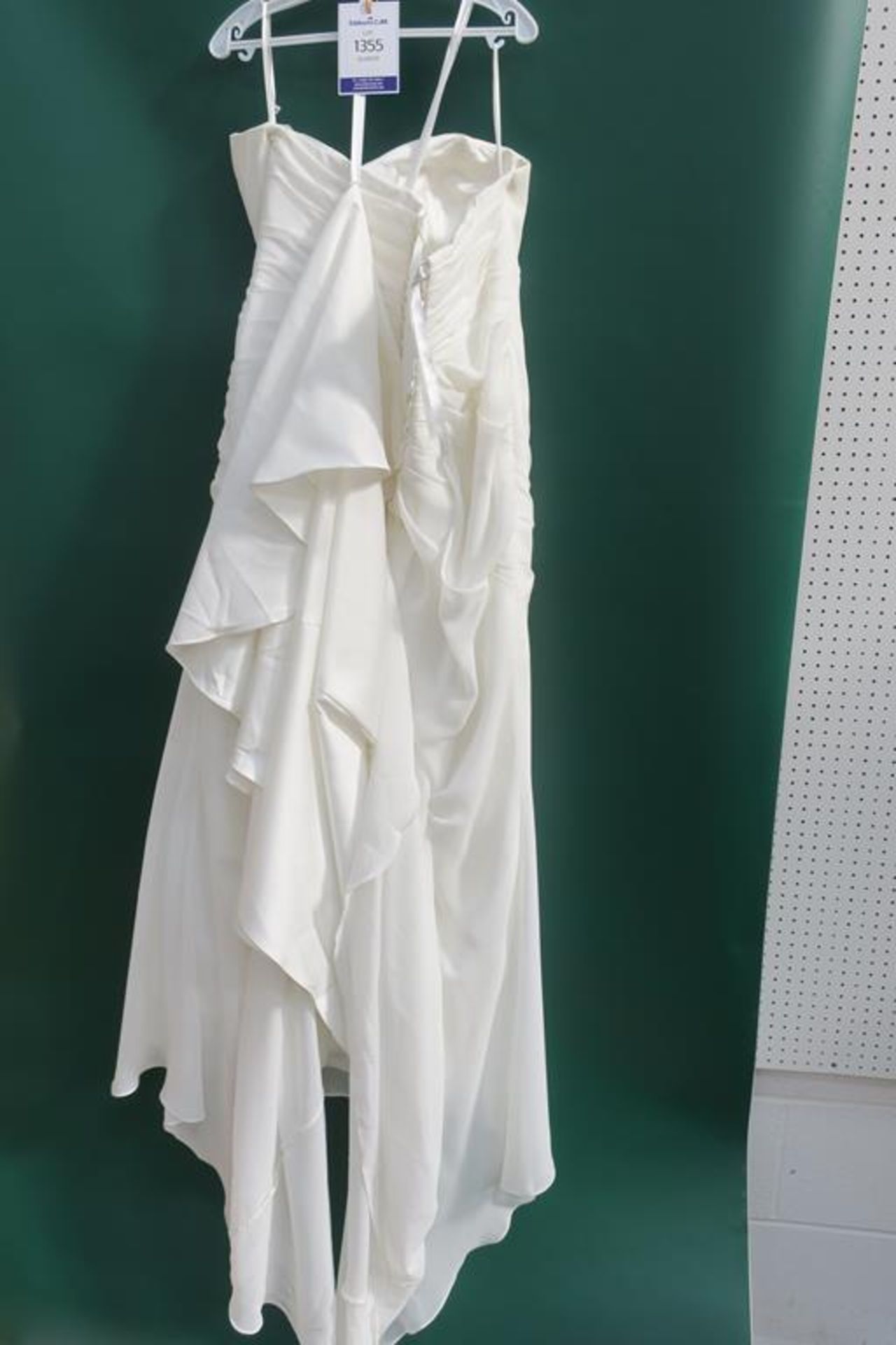 * Cara Mia Wedding Dress Size 18W (RRP £890) - Image 3 of 4