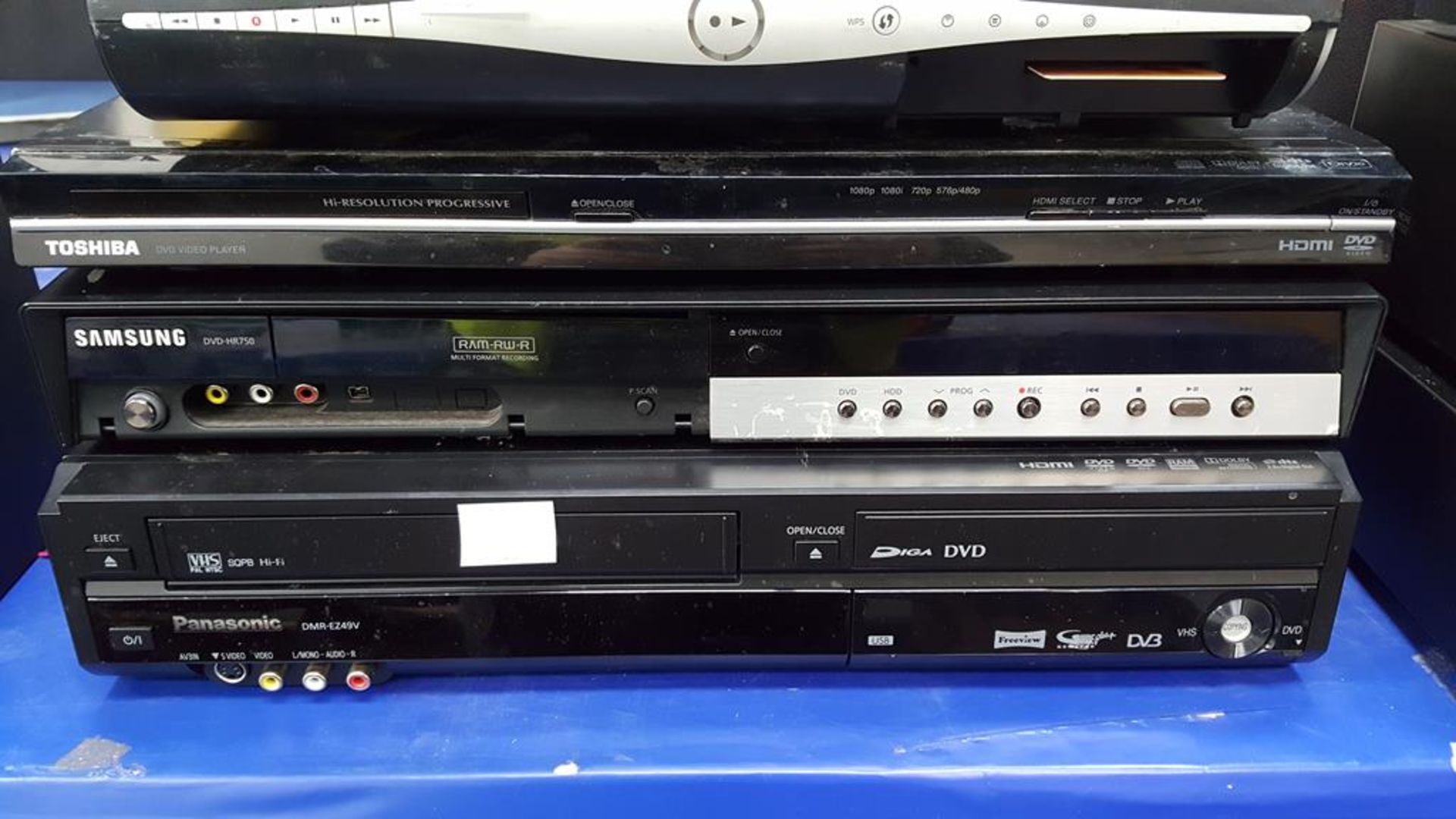 * 4 X DVD/Blu-Ray Players, Recording System, Sky Box (6) - Image 2 of 4