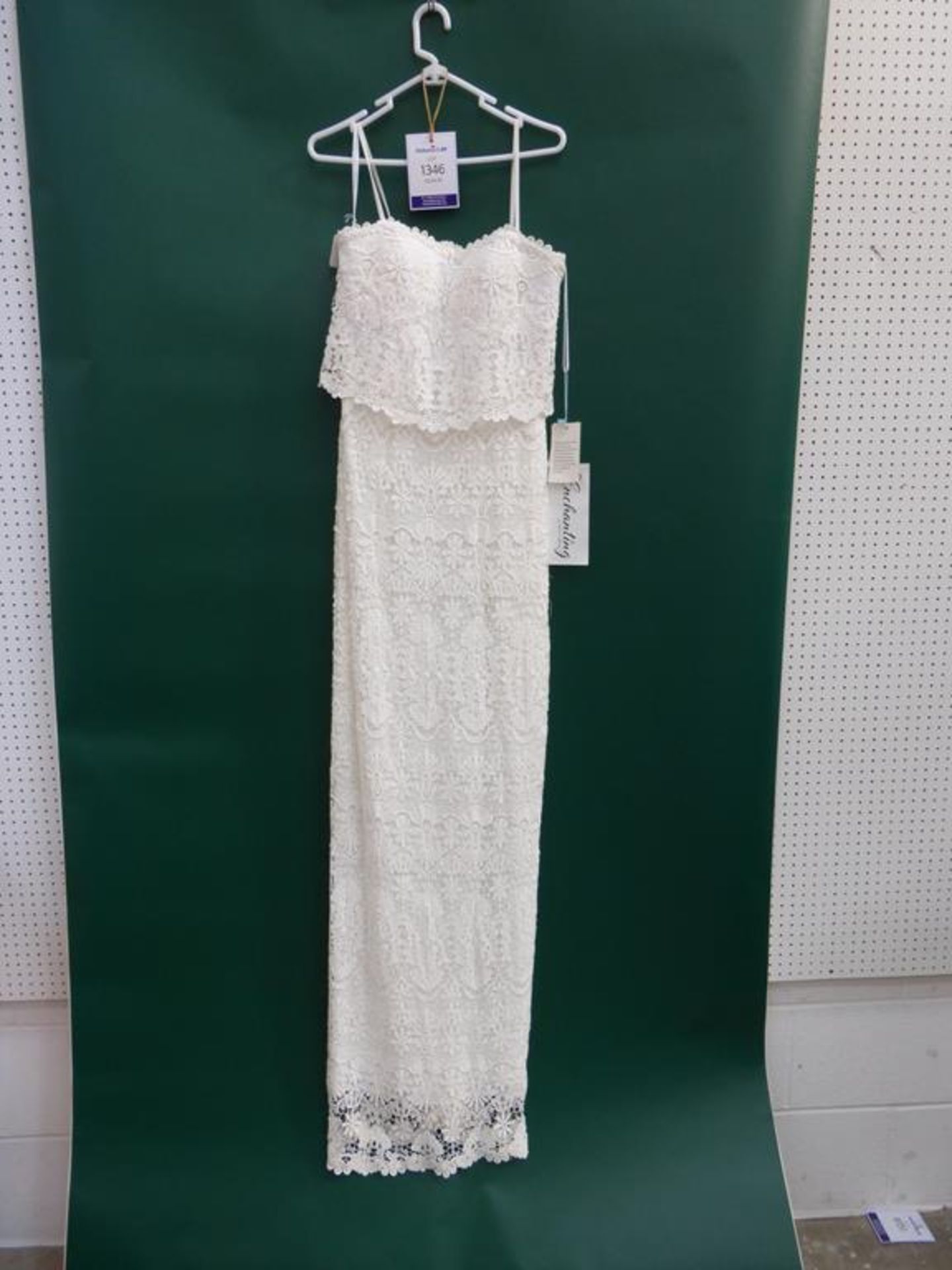 * Enchanting by Mon Cheri Wedding Dress UK Size 12 (RRP £790)