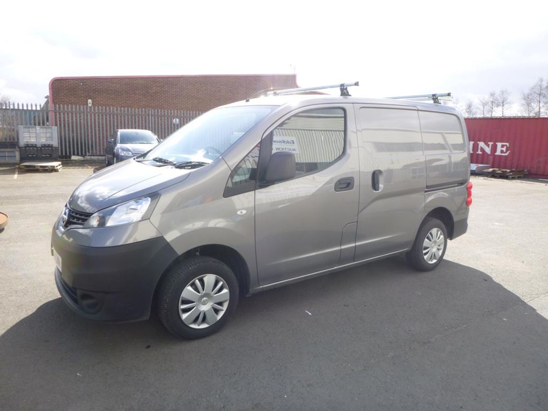 * 2018 Nissan NV200 Diesel Panel Van comes fitted with Rhino Roof Bars, First MOT due 19th March - Image 7 of 18