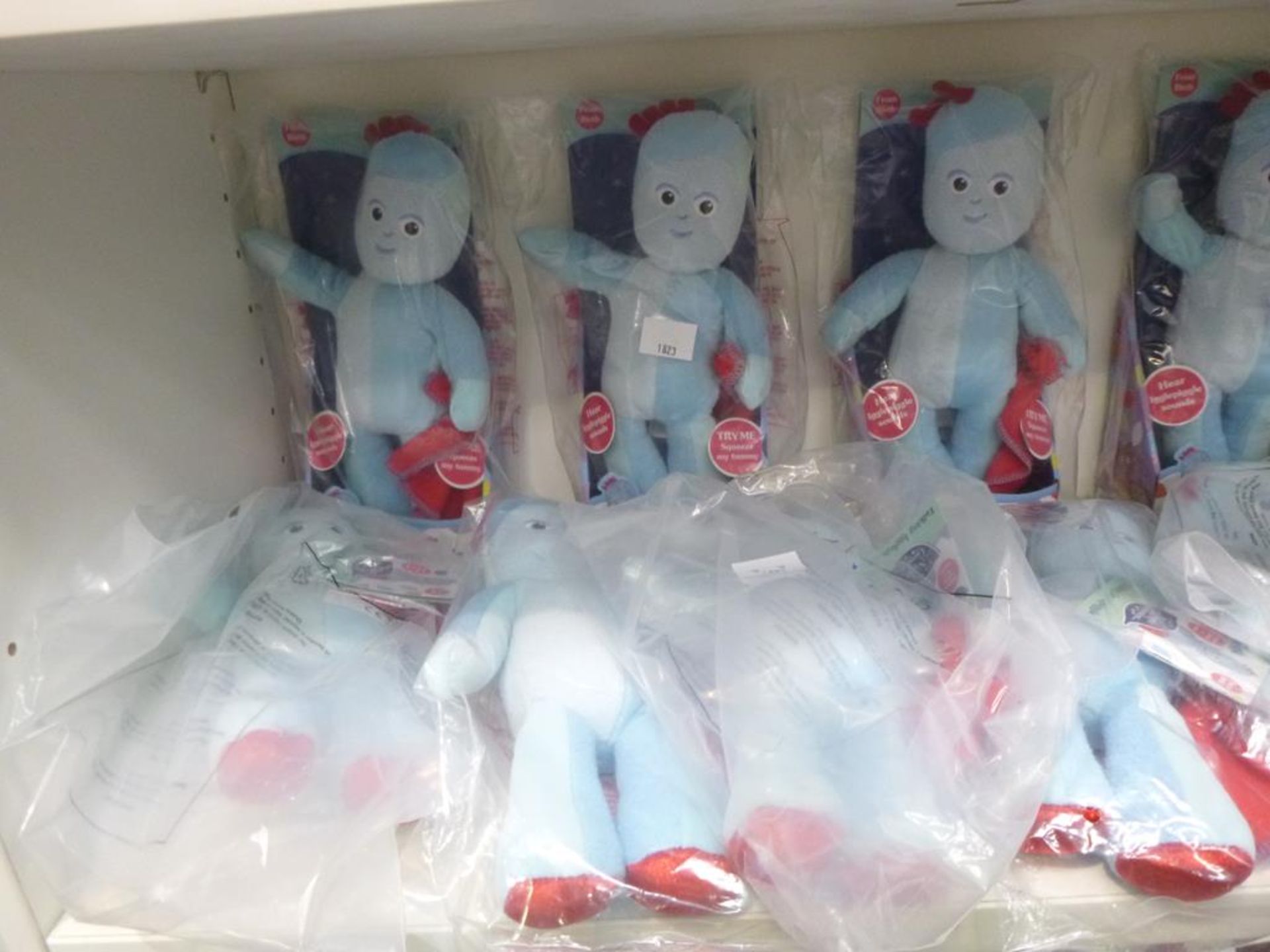 * 14 x In The Night Garden Igglepiggle 23cm (some boxed) (Approx RRP £320) - Image 2 of 4