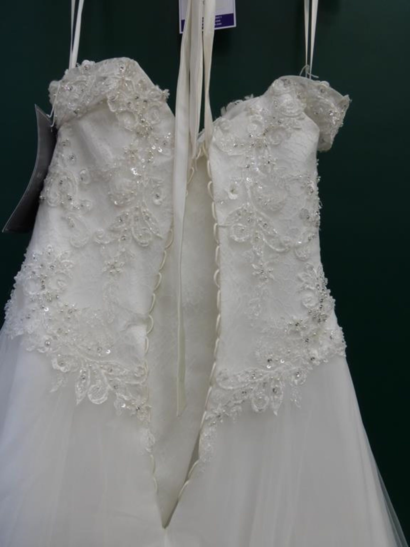 * Romantica Collections Wedding Dress UK Size 14 (RRP £1115) - Image 3 of 4