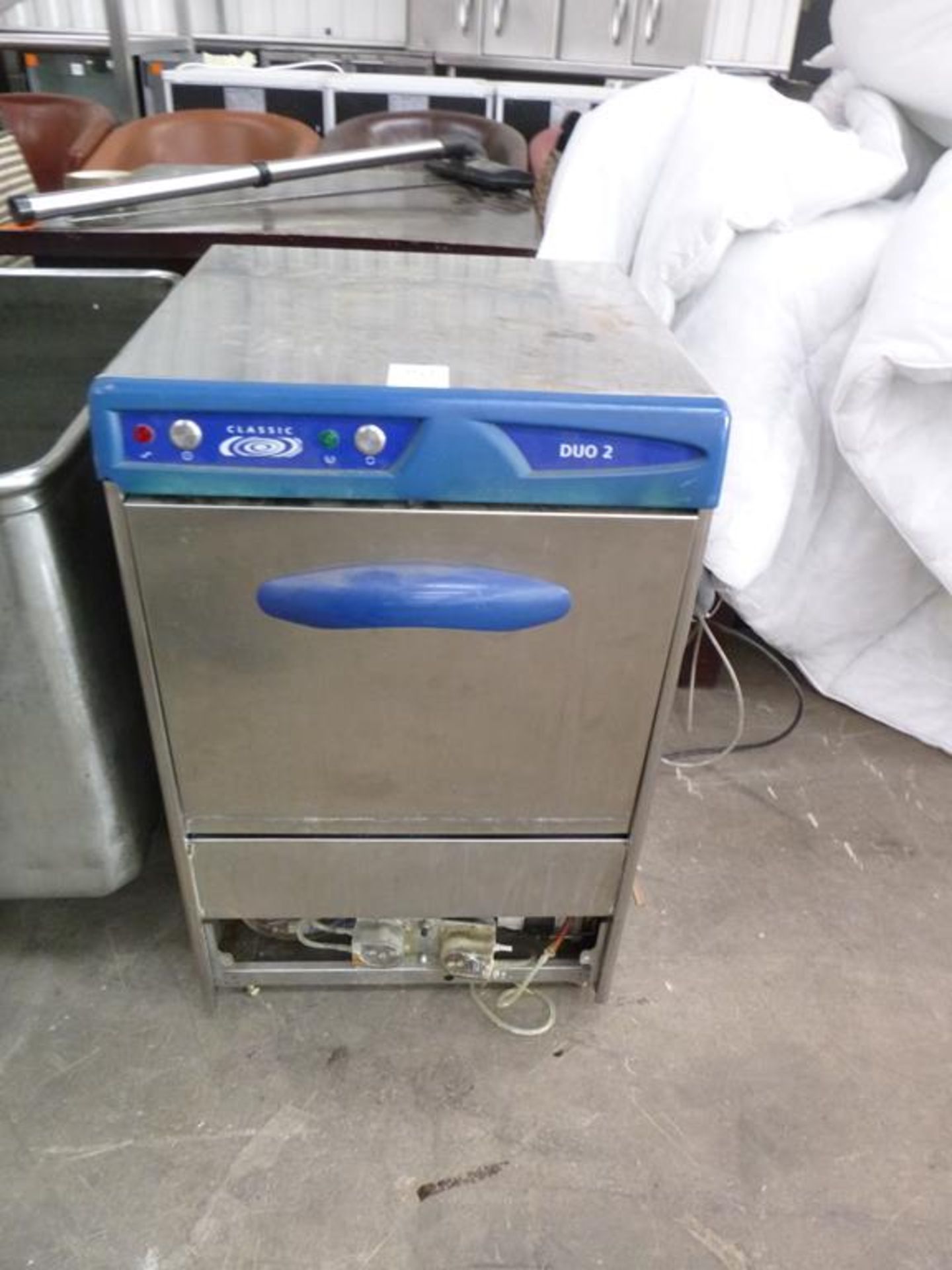 A Classic Duo 2 Stainless Steel Glass Washer