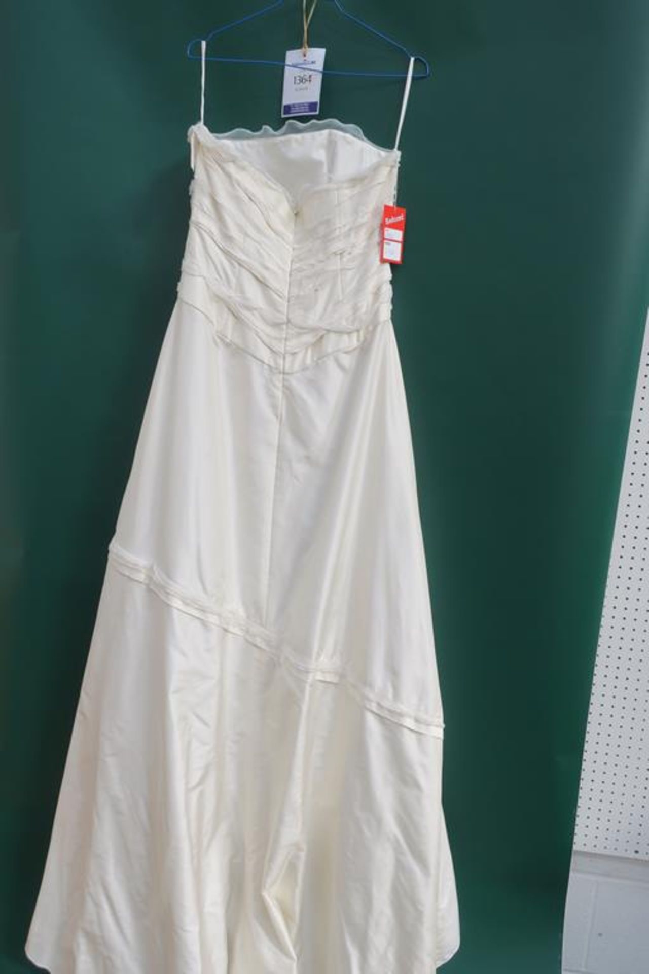 * Wedding Dress (Make Unknown) UK Size 14 (RRP £950) - Image 3 of 4