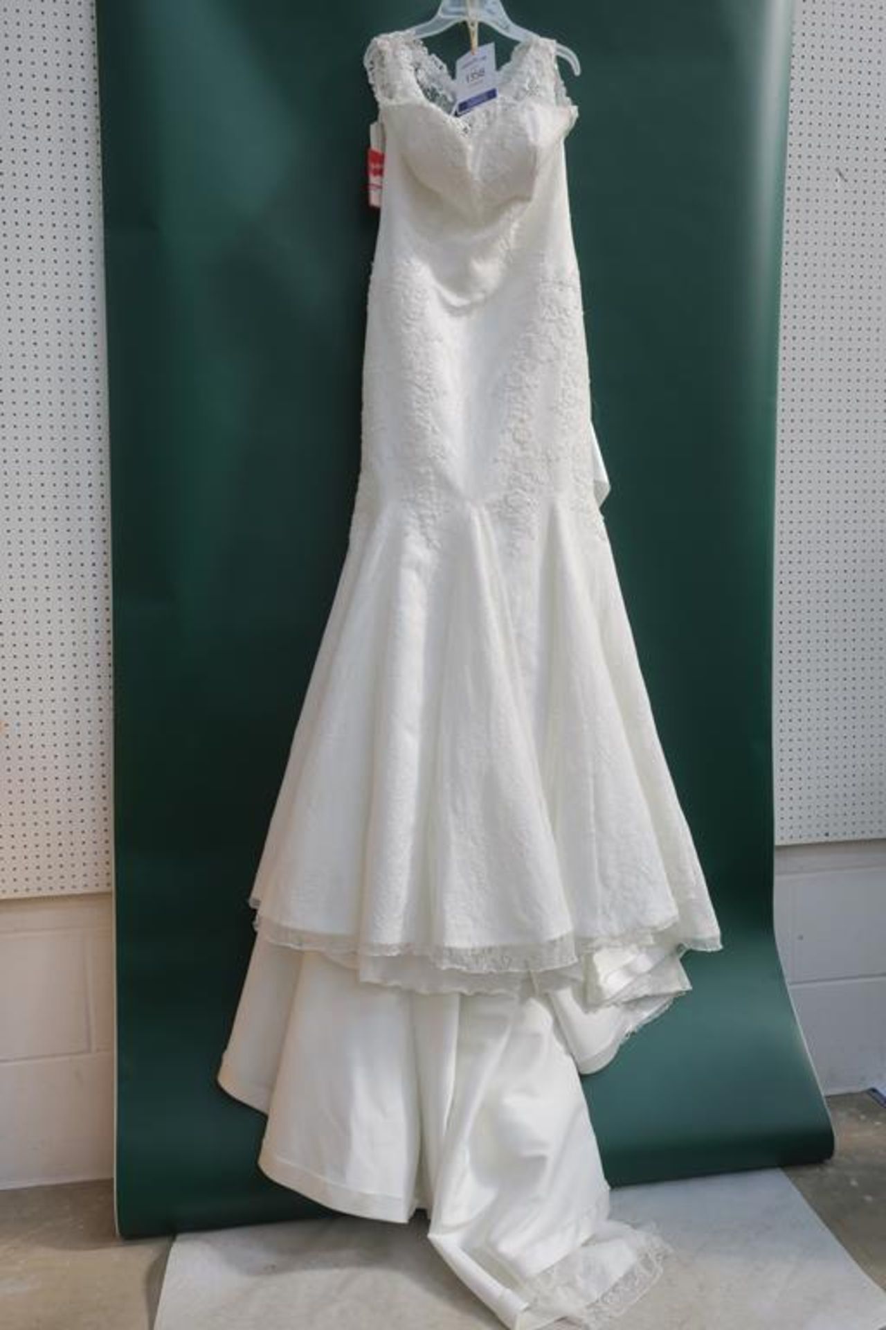 * Oronovias Fabricado En España Wedding Dress UK Size 14 (RRP £1500)