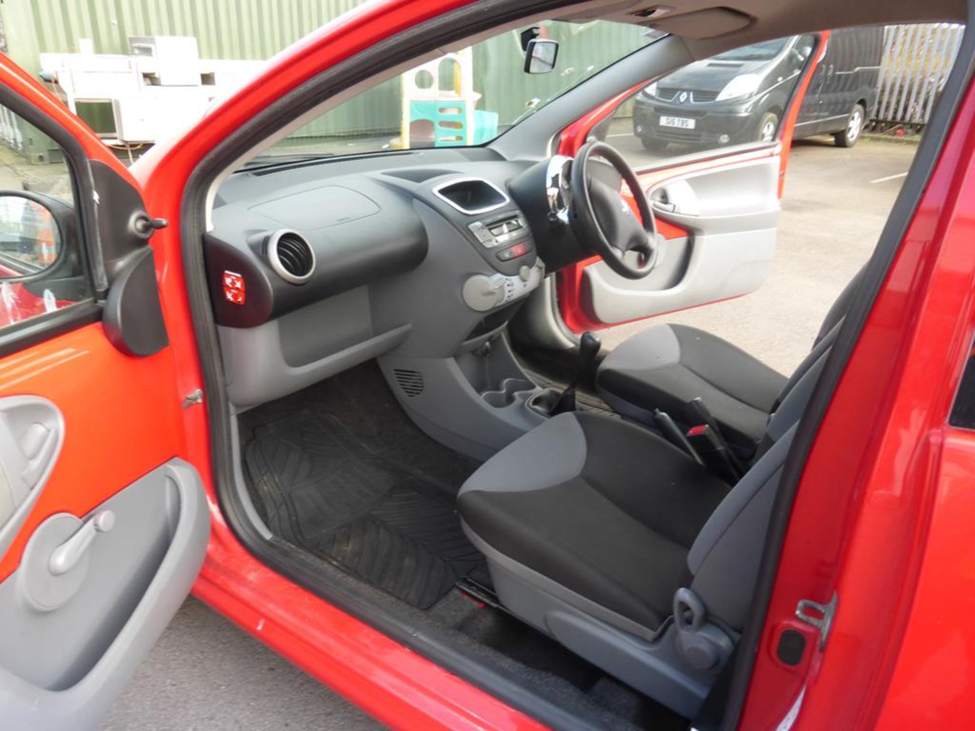 A Peugeot 107 Urban Lite 3 Door Hatchback 998cc Petrol. Date of First Registration 29-07-2011. Comes - Image 7 of 12