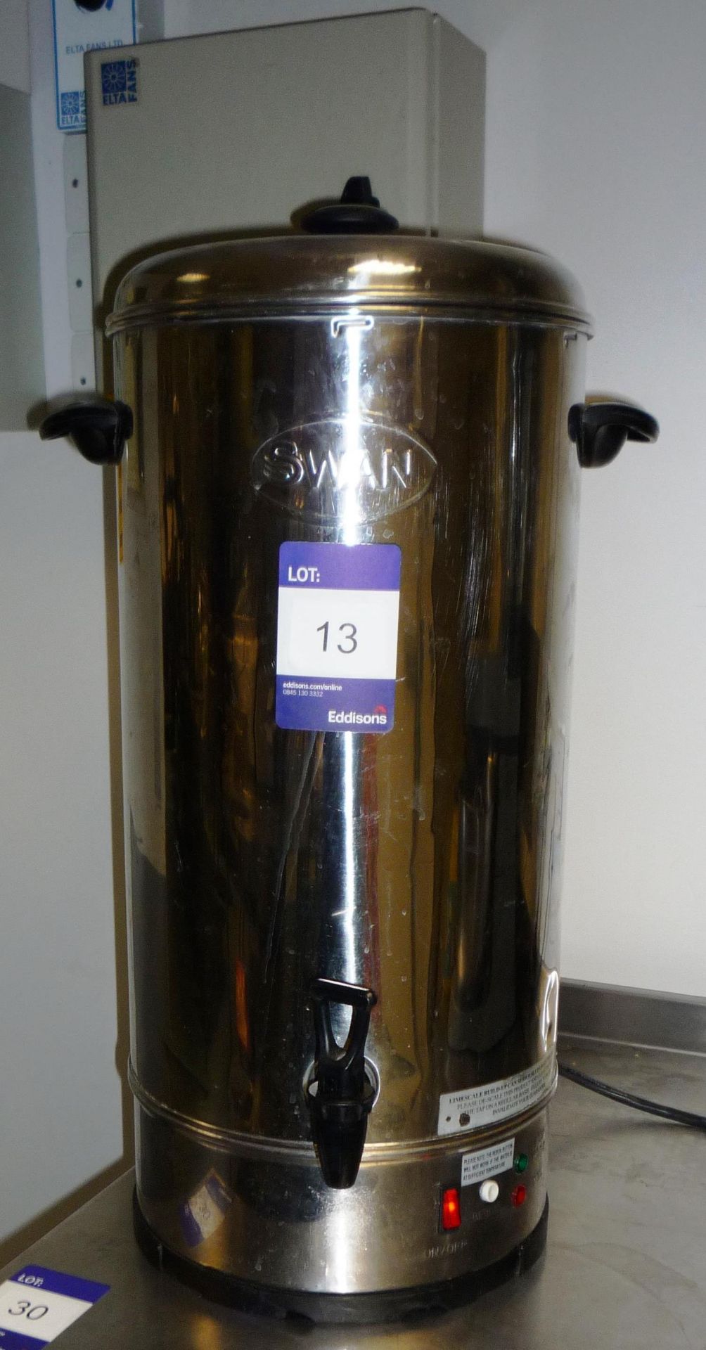 Swan SWU26C hot water urn – viewing at Unit 9, Bat