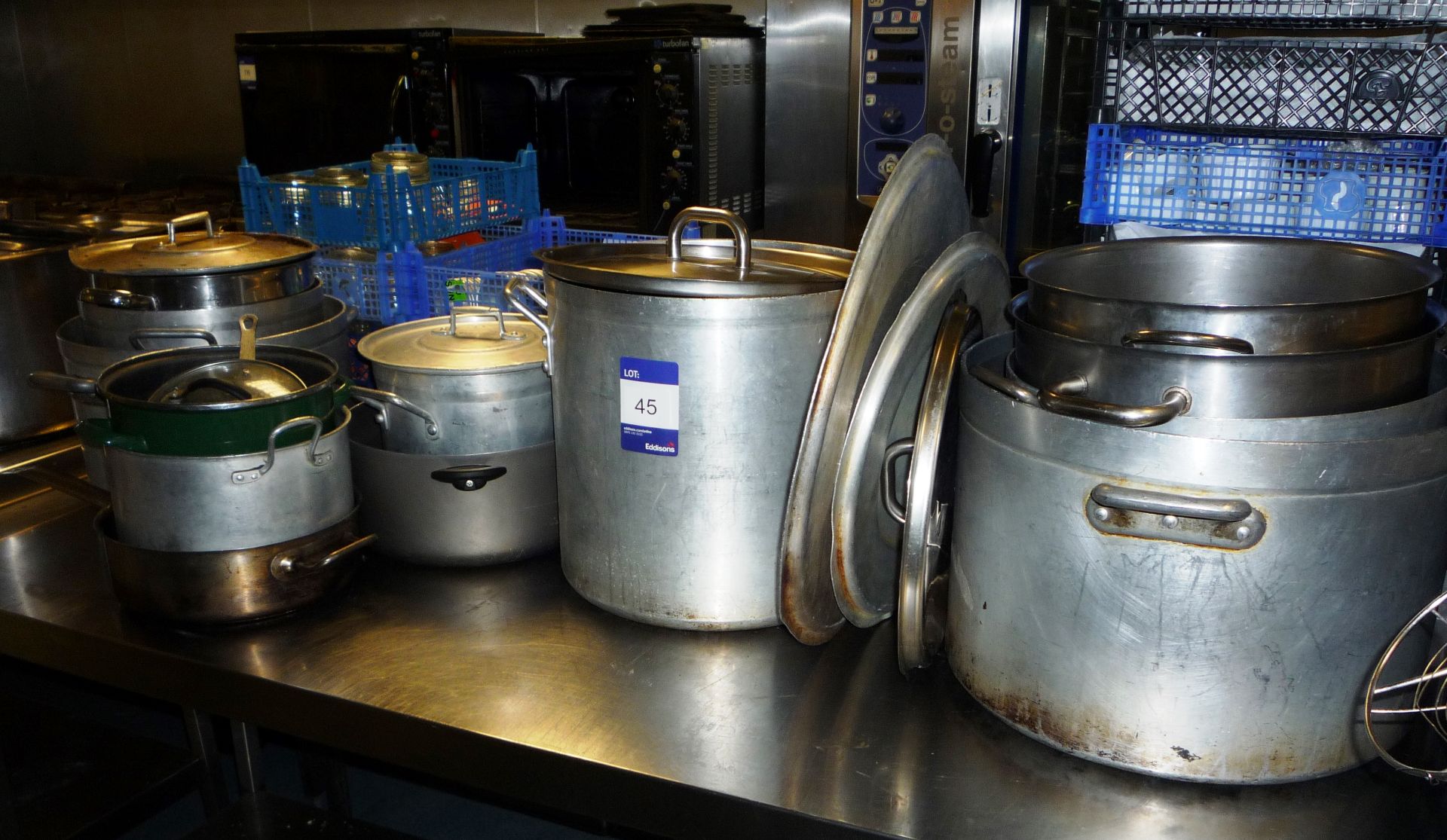 Large quantity of aluminium/steel cooking pots – v