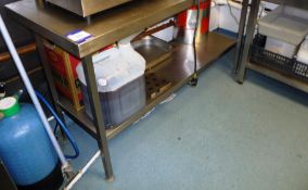 Stainless steel preparation table with undershelf