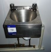 Single bowl sink unit