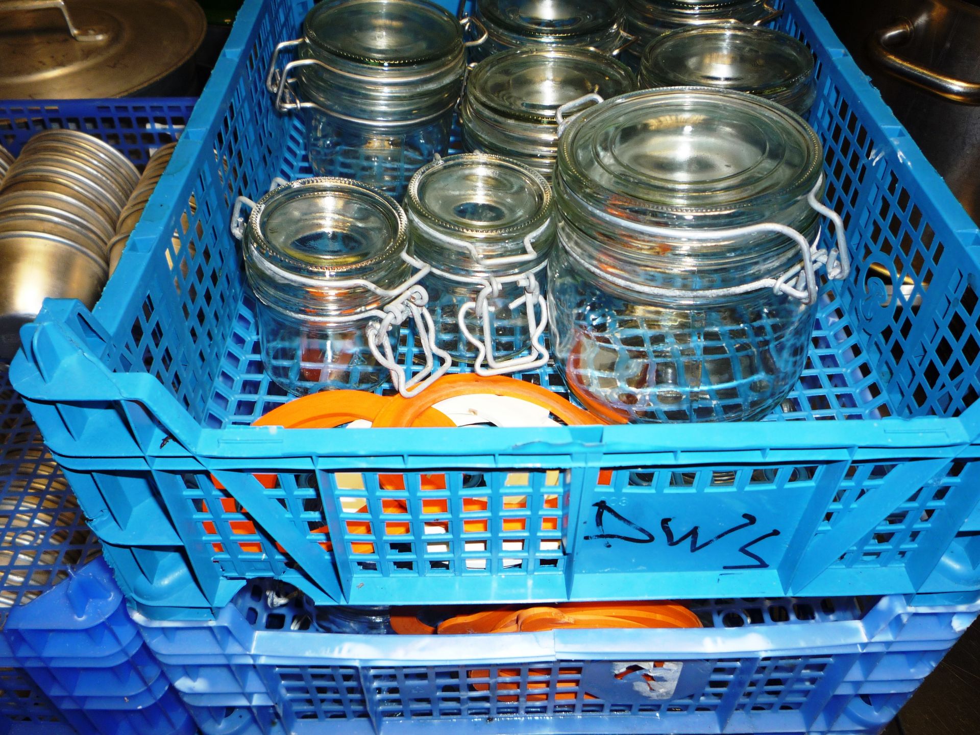 Large quantity of pastry cutters, kilner jars and - Image 2 of 4