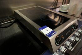 * Lincat Electric Double Induction Hob Serial no 21539733, 240V. This lot is located in the Kitchen.