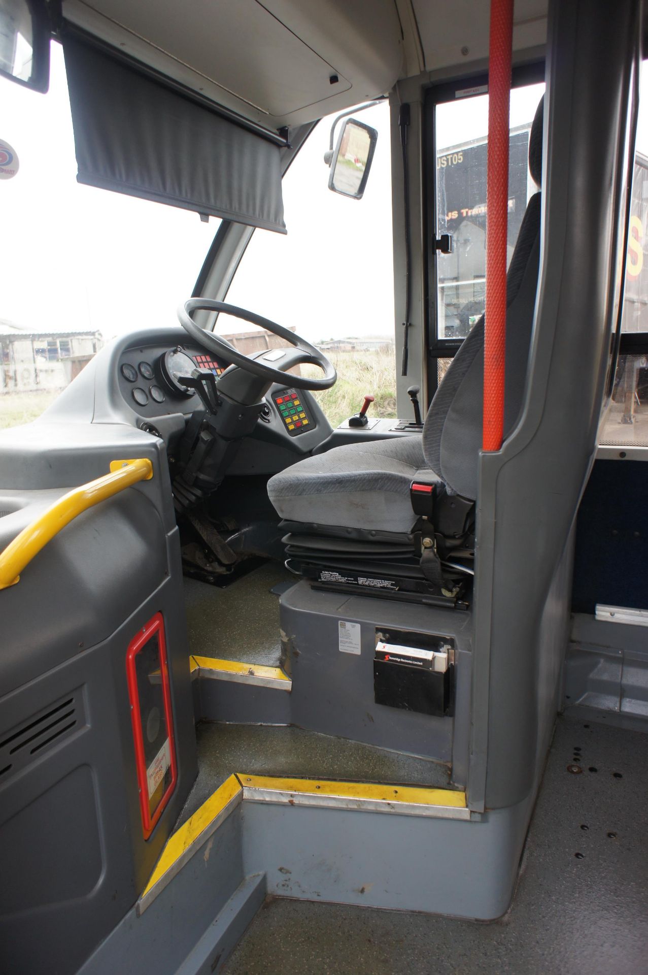 Optare Solo M920 Service Bus - Image 12 of 25