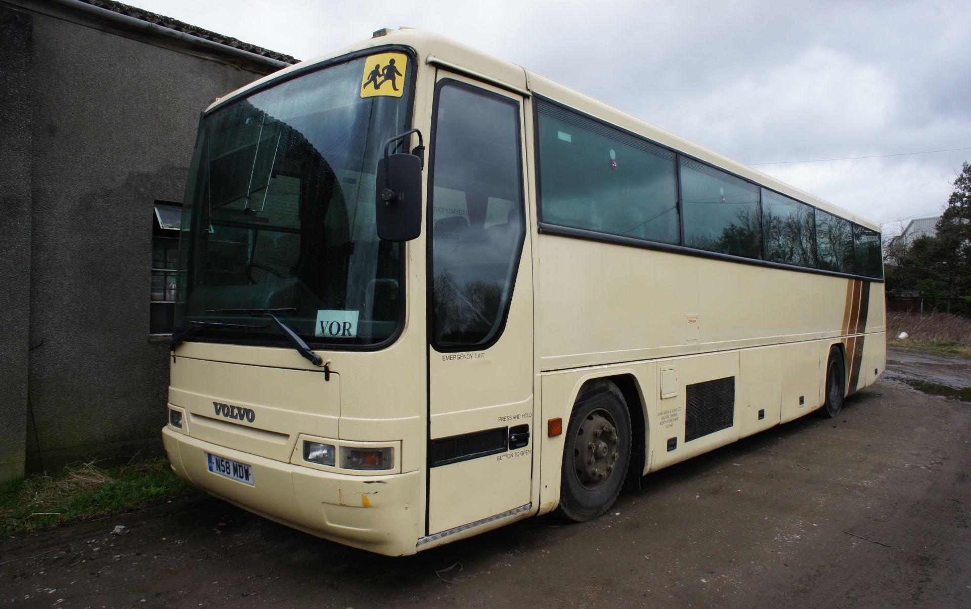 Volvo Plaxton B10M Coach
