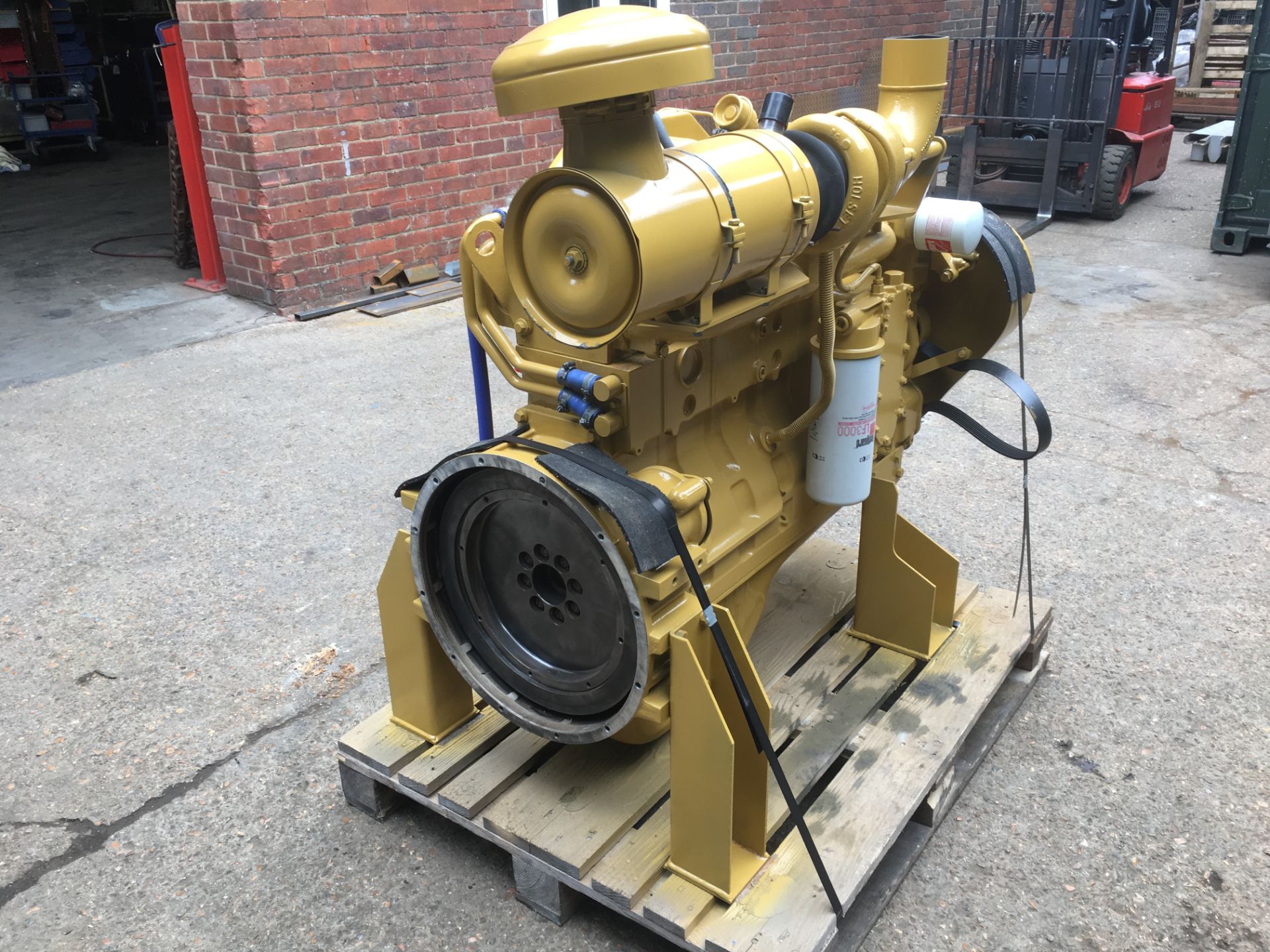 * Cummins 6CTA8.3 Reconditioned Diesel Engine. A Cummins Model 6CTA 6 Cylinder Diesel Engine - - Image 2 of 2