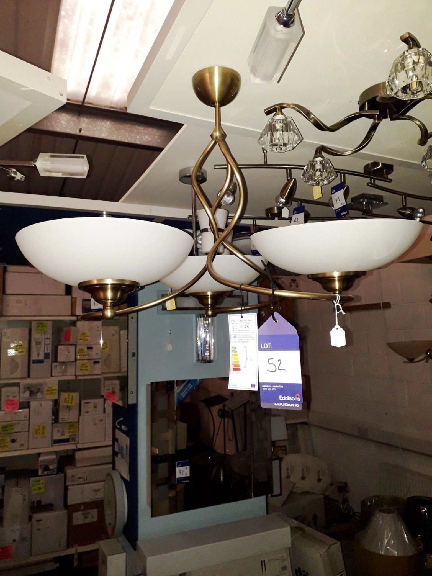 CVL Valreus traditional chandelier (RRP. £380)