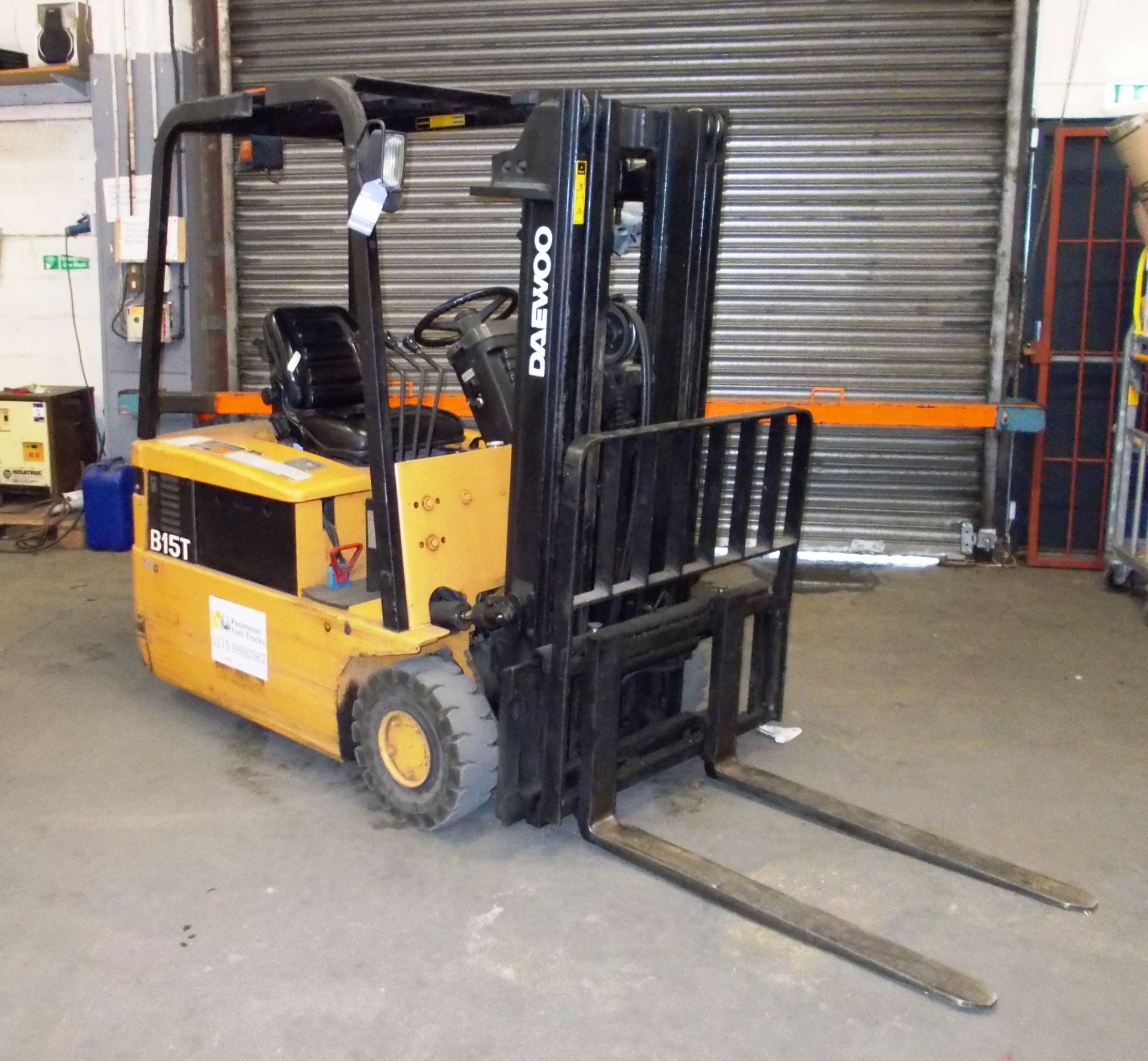 Daewoo D15T Electric Forklift Truck, capacity 1500kg, serial number 9200317 with side shift and