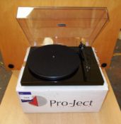 Pro-Ject Debut III SE Turntable, black (on display) – RRP £255