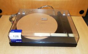 Pro-Ject Debut Carbon MSL Turntable (on display) – no box – RRP £350