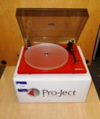 Pro-Ject Essential 3 Turntable, red (on display) – RRP £300