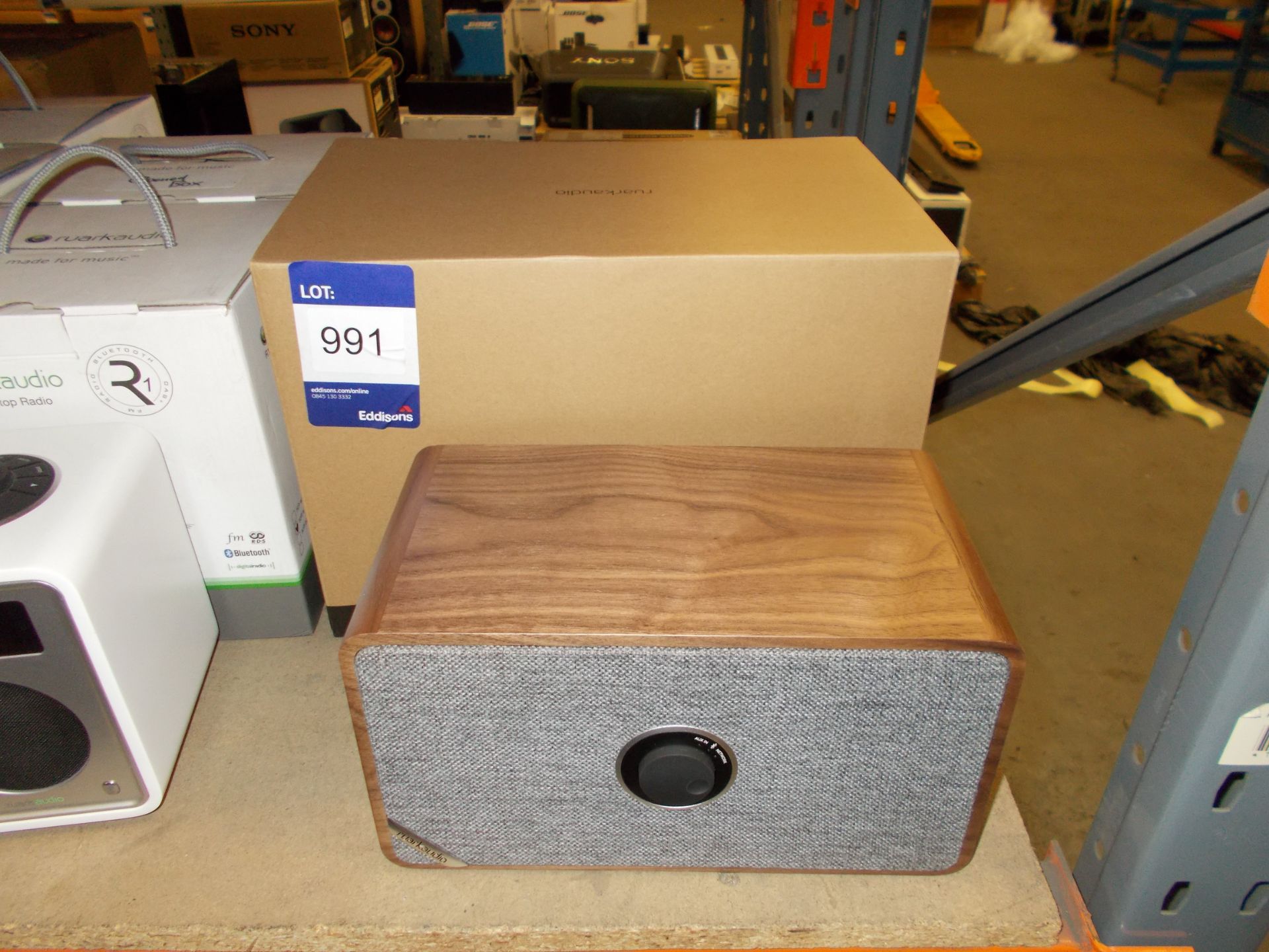 Ruark MRX-1Wal Speaker, Walnut (on display) – RRP £399